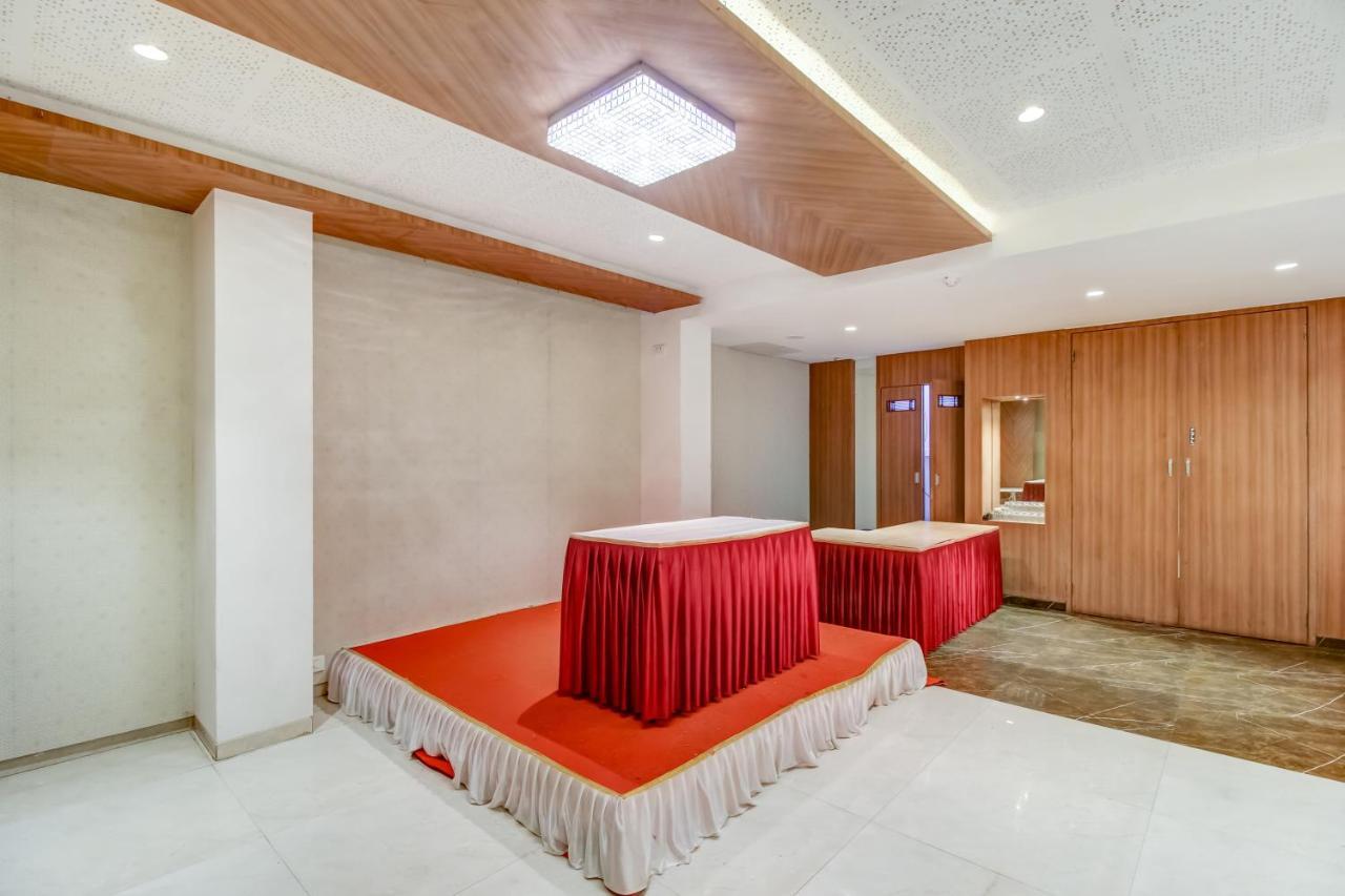 فندق Grand Mookambika نافي مومباي المظهر الخارجي الصورة